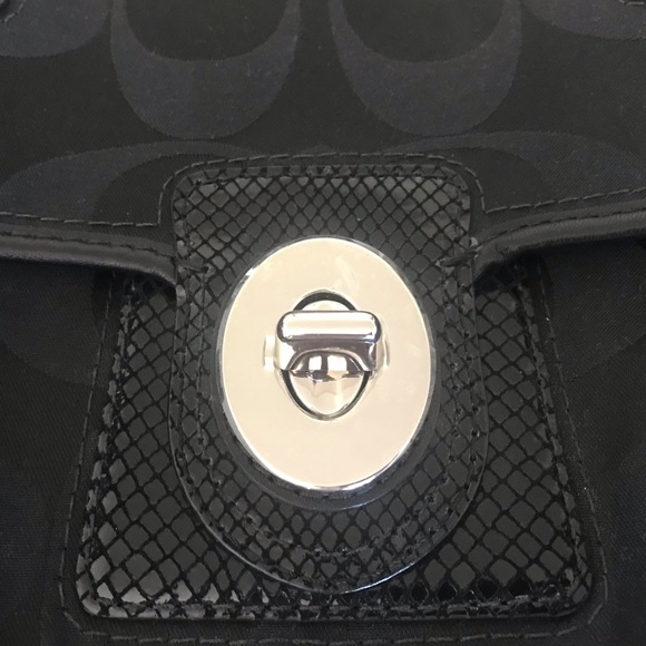 Coach purse. Excellent condition! - Picture 3 of 8